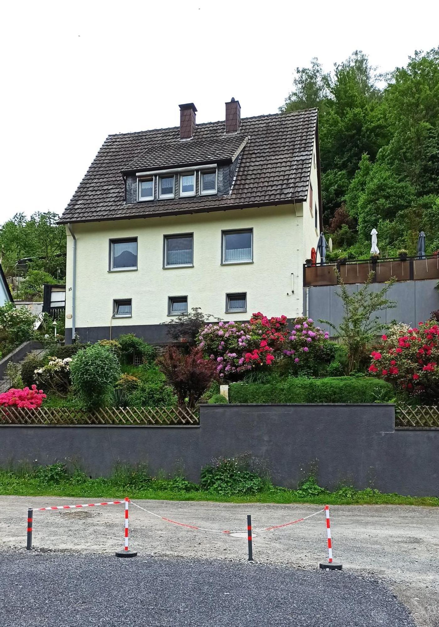 Ferienwohnung Mit Terrasse Fuer 1-4 Personen آلتنا المظهر الخارجي الصورة